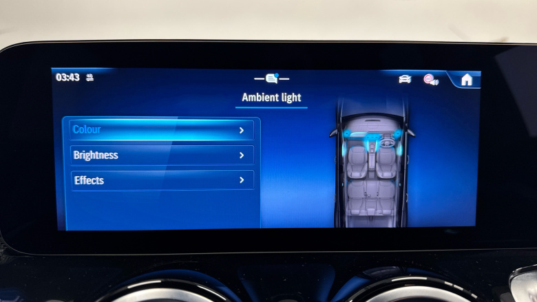 Mercedes-Benz GLB 200 AMG Line Executive 5dr 7G-Tronic Petrol Estate